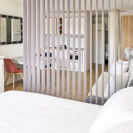Apartment Le Pharo